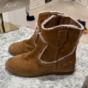 UGG Tan Women Boots with Cream Trim